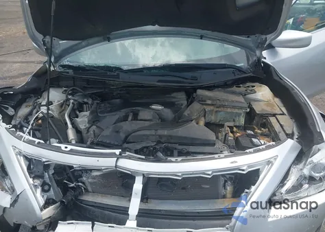 2015 Nissan Altima 2.5 S z USA, uszkodzony, nr VIN 1N4AL3AP0FC580873